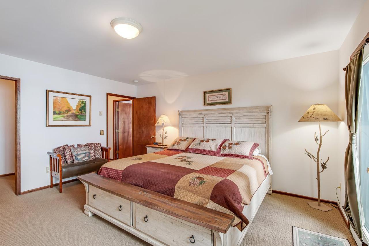 Eastsound Pinecone Cabin מראה חיצוני תמונה